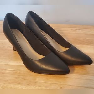 Clarks Leather Pointed Toe Heels